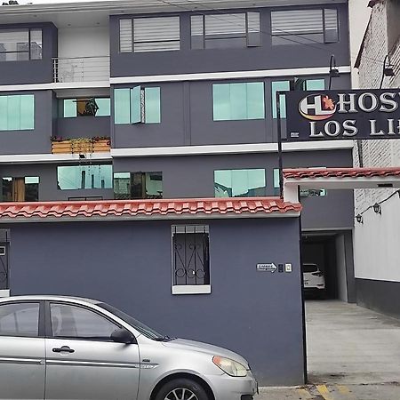 Hostal Los Lirios Loja Eksteriør billede