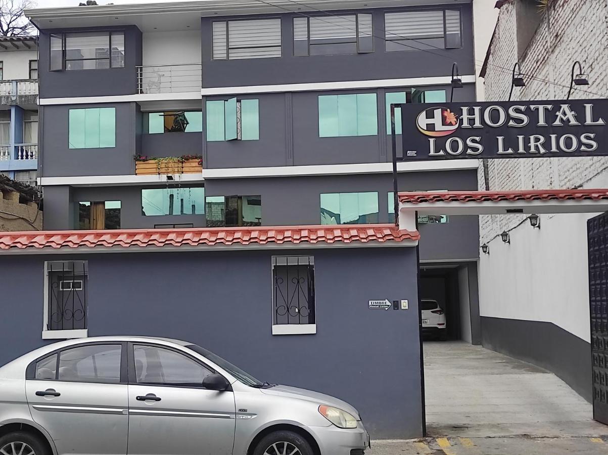 Hostal Los Lirios Loja Eksteriør billede